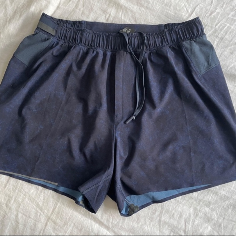 COPY - BRAND NEW lululemon shorts